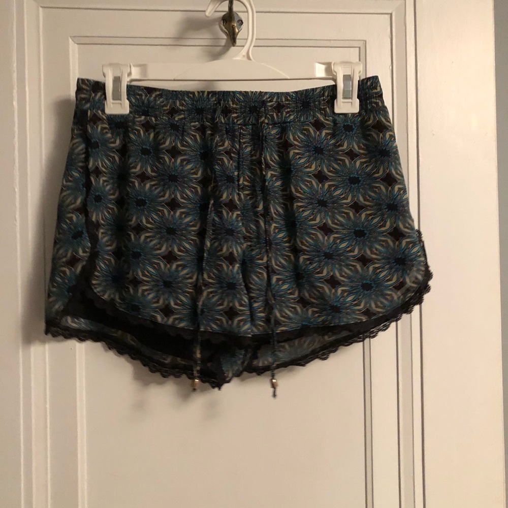 Flowy shorts